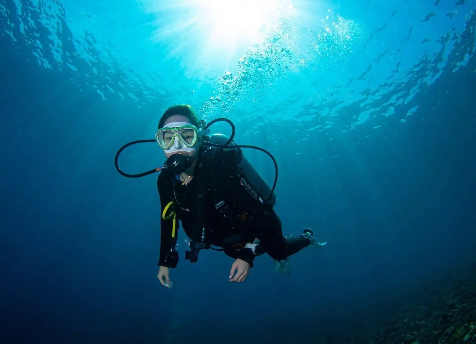 diving in tioman